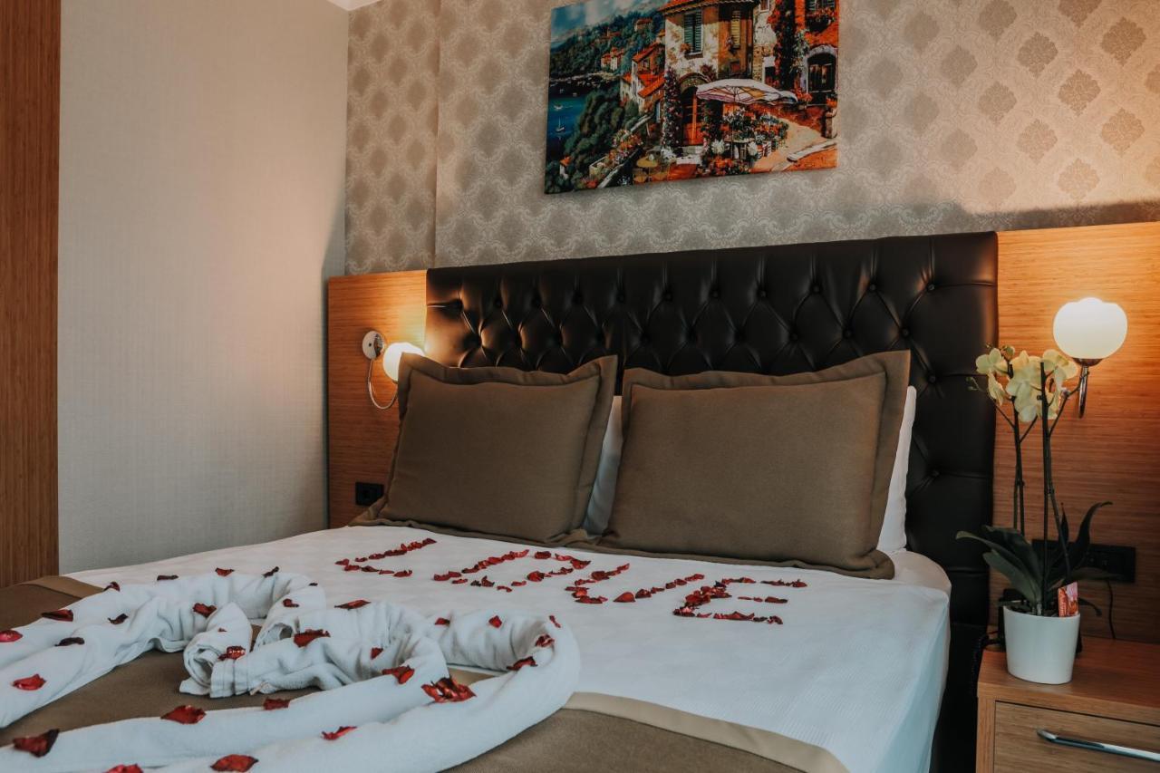 Otel Grand Lark イスタンブール エクステリア 写真