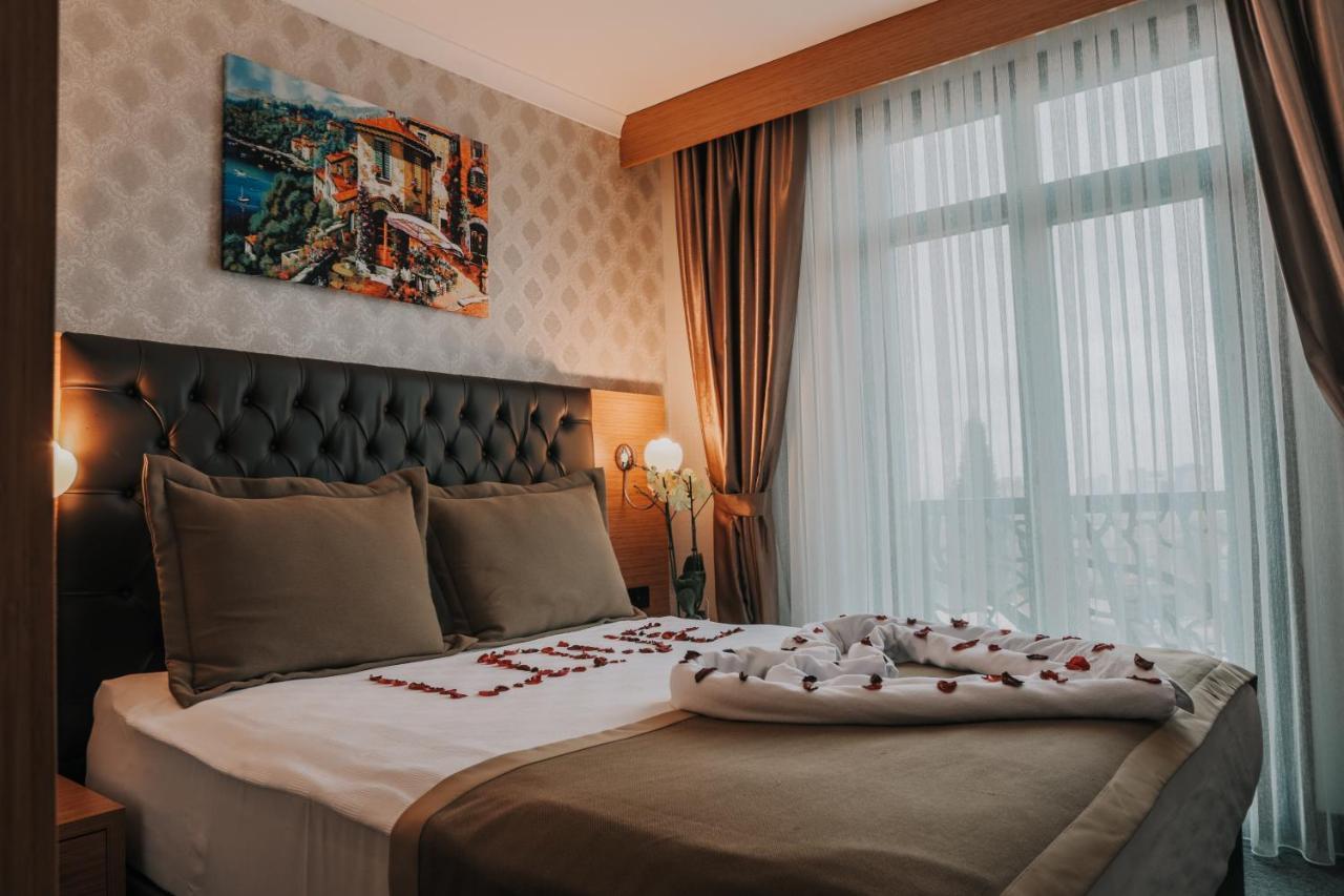 Otel Grand Lark イスタンブール エクステリア 写真