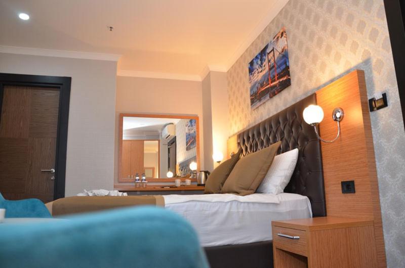 Otel Grand Lark イスタンブール エクステリア 写真