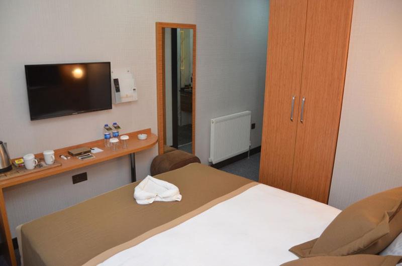 Otel Grand Lark イスタンブール エクステリア 写真