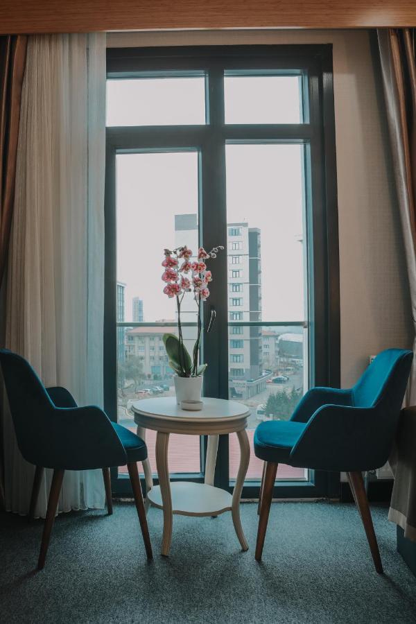 Otel Grand Lark イスタンブール エクステリア 写真
