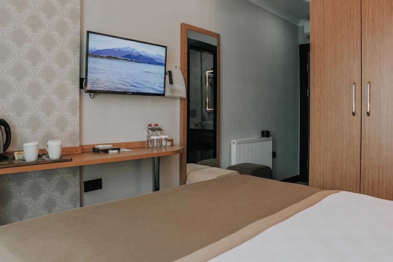 Otel Grand Lark イスタンブール エクステリア 写真