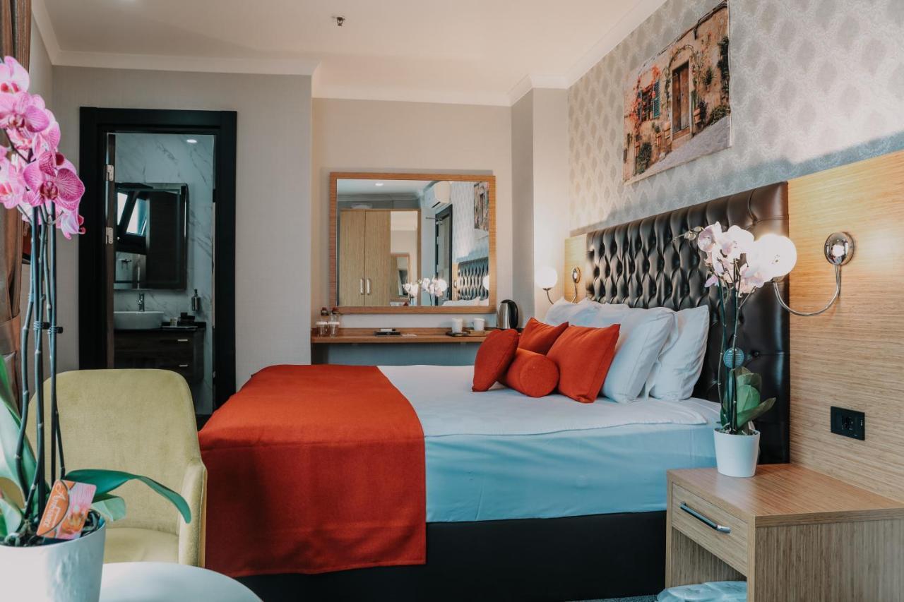 Otel Grand Lark イスタンブール エクステリア 写真